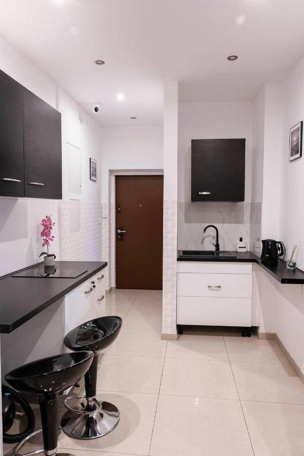 Clicktheflat Royal Route Warecka Apart Rooms Warschau Buitenkant foto